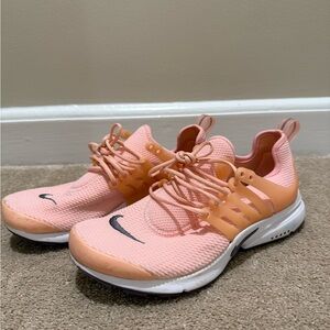 Nike Women's Coral Sneakers